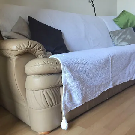 Bol Apartment アパート *