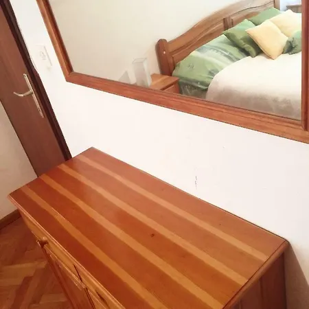 Bol Apartment アパート *